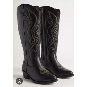 Torrid Boots Womens Size 11WW Black Western Knee Tall Cowboy Riding Wide Calf